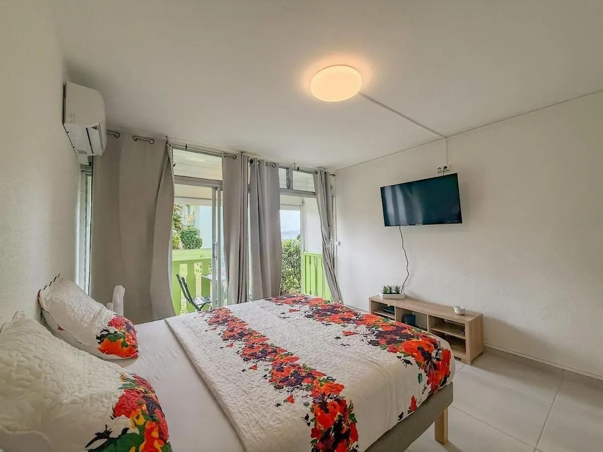 Beachfront Studio972 Sainte-Luce 0*,